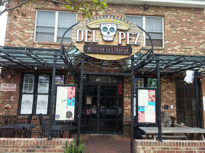 Del Pez Mexican Gastropub
