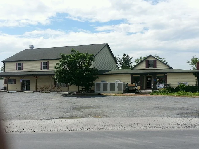 The Williamsville Store